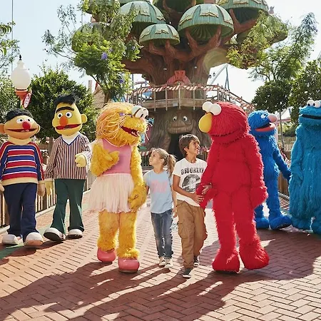 Portaventura Gold River - Includes Unlimited Access To Portaventura Park & 1 Access To Ferrari Land 4* 萨洛